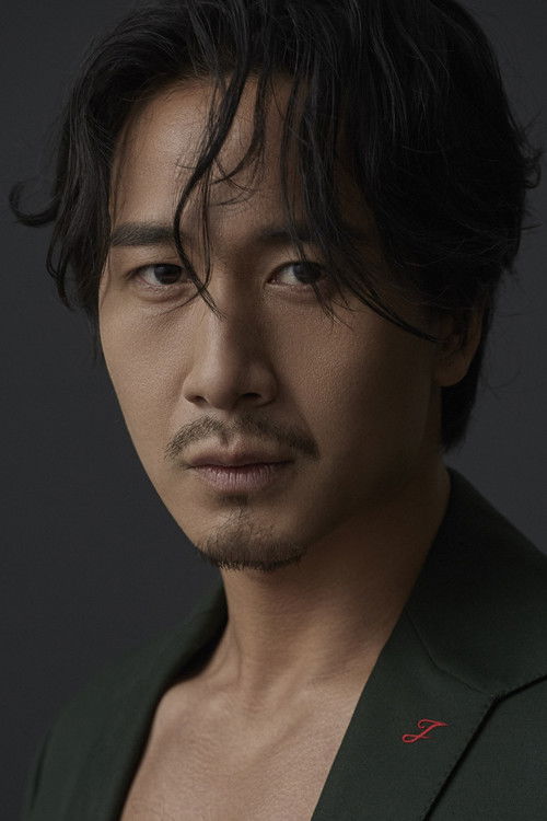 Guo Jianuo as Teacher Ma