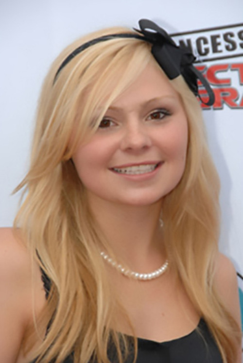 Sally Taylor-Isherwood as Kaleigh Stewart