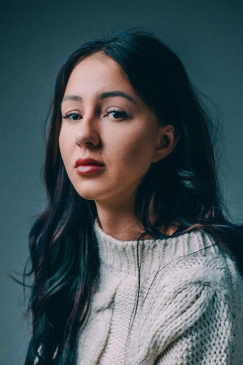 Sophie Milzink as Self - Youtuber