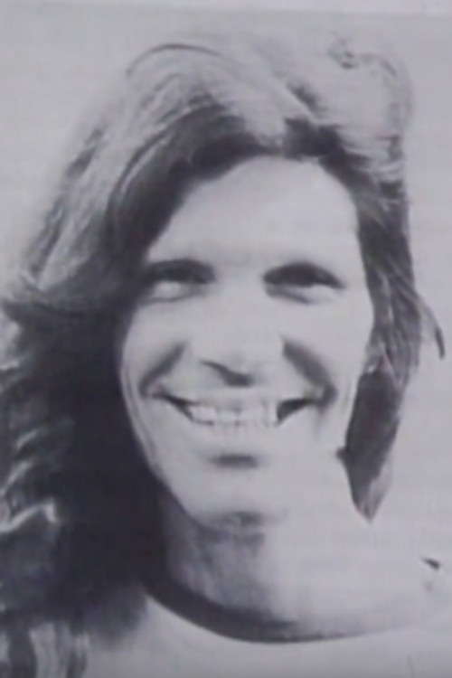 Goldie Glitters as Tricia Nixon