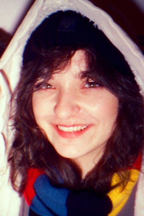 Kateryna Paperovska as Hamlet