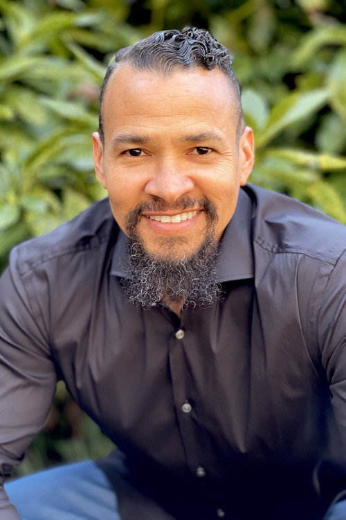 Wendell Lee Mitchell as Briggs