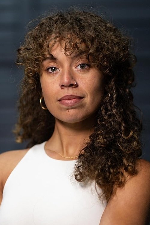 Chelsey Goldsmith as Security Guard