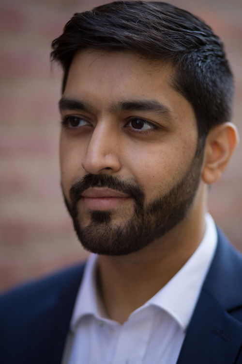 Sumit Sharma as Air Force Pilot