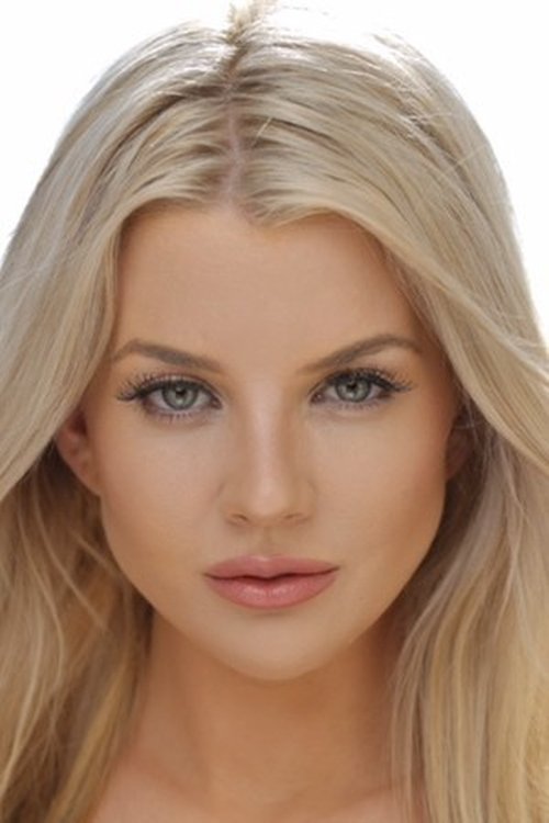 Baylee Curran as Christie, Reporter