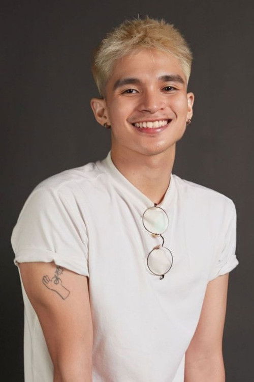 KL Carpio as as himself