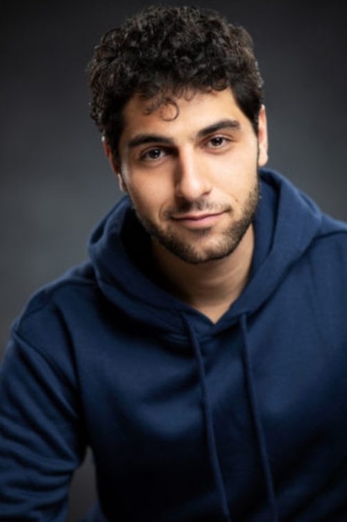 Artin John as Padre Giovanni