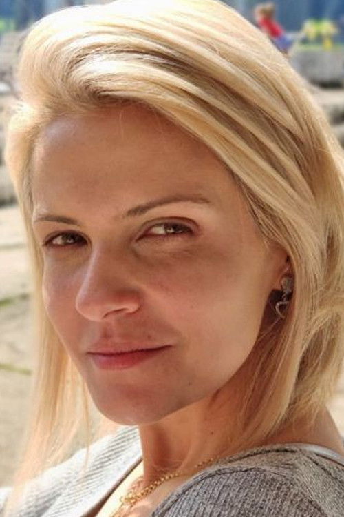 Tatiana Maranhão as Tatiana