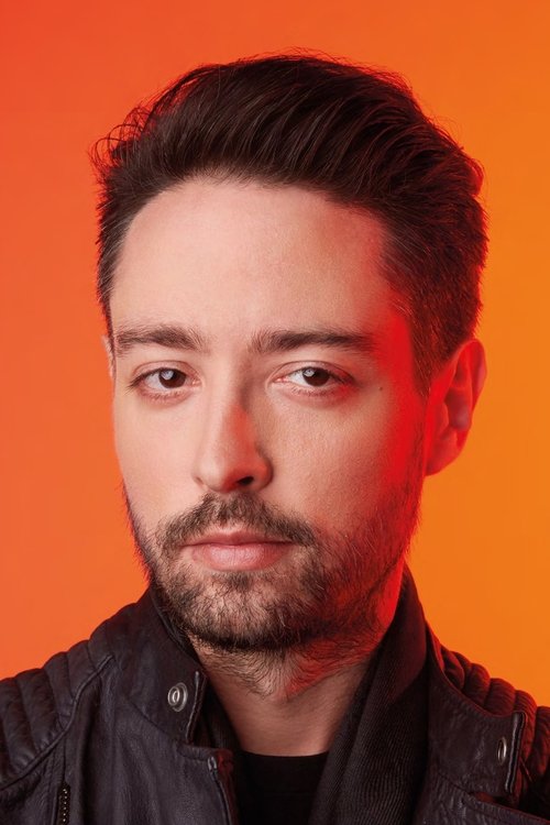 Chulachak Chakrabongse as Sun