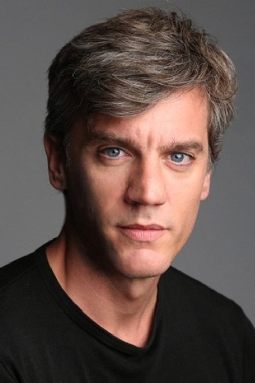 Gonzalo Mejía Trujillo as Antonio Rubio