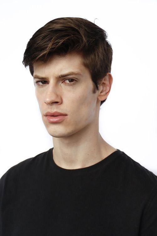 Eduardo Rosa as Carlos