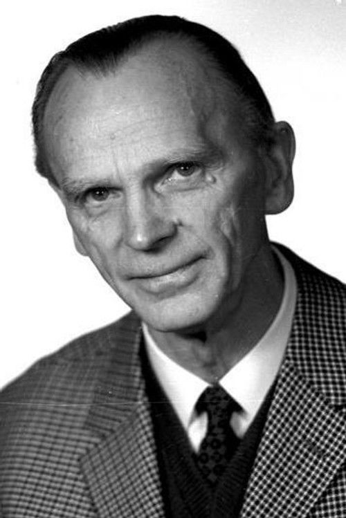 Henryk Borowski as Count Hoym