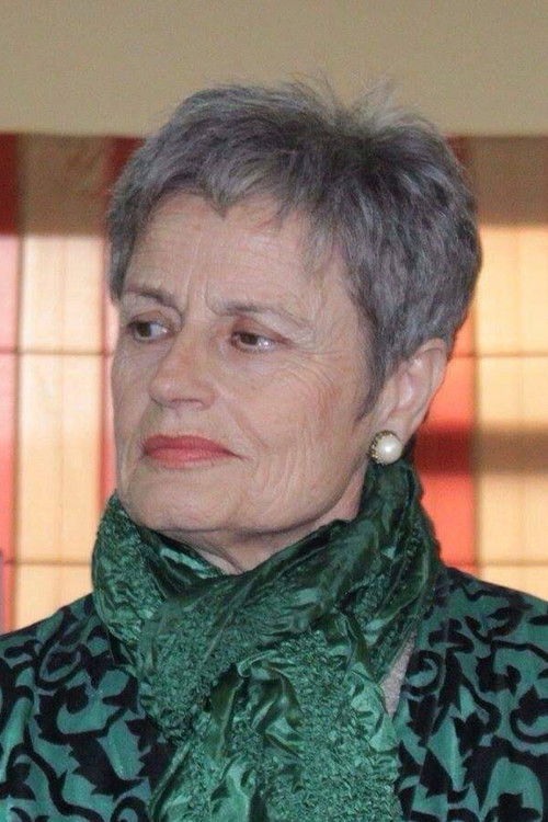 Hajrie Rondo as Lina