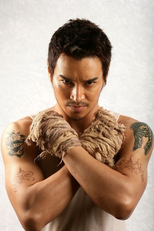 Akara Amarttayakul as Capt. Sompong