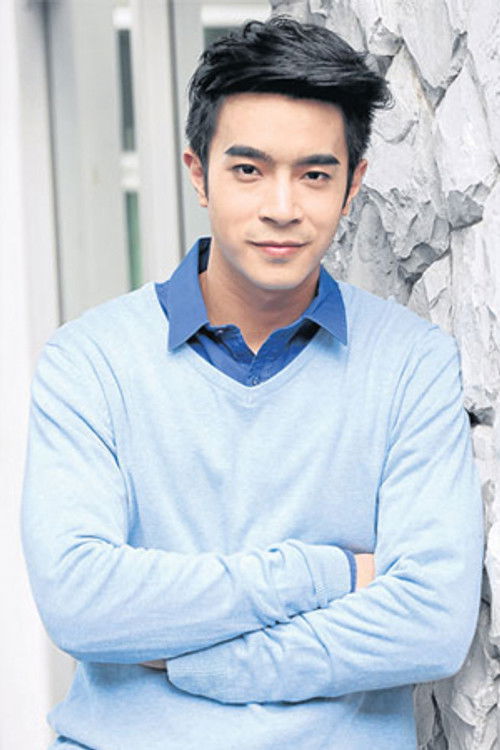 กนกฉัตร มรรยาทอ่อน as ทองพูน