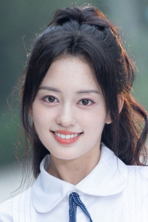 Sun Yanqing as Yi Xinran