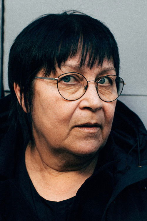 Marika Vaarik as Judge