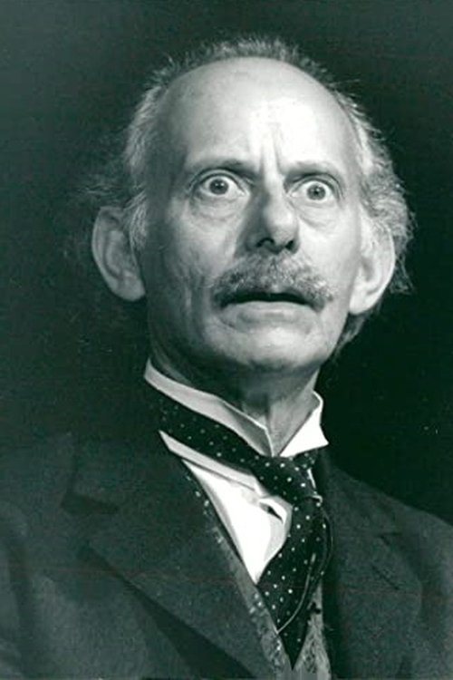 Oscar Quitak as Thomas Rilke