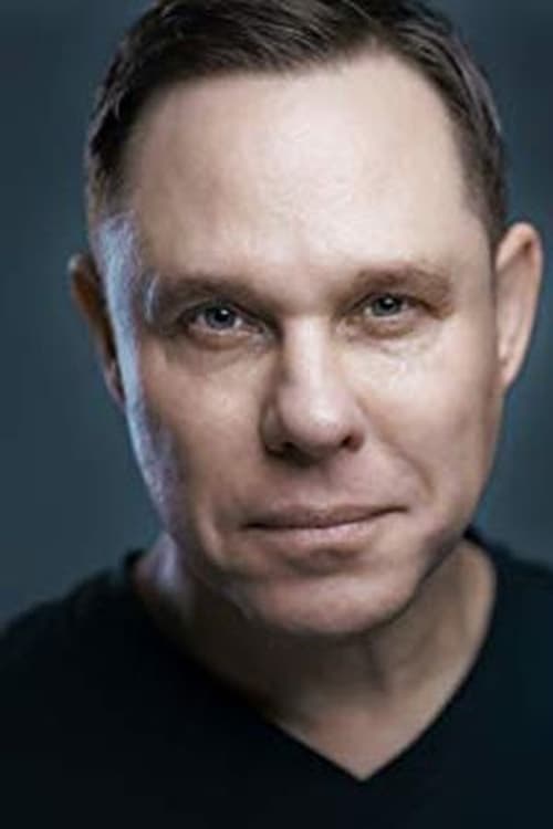 Randy Charach as Agent Howell