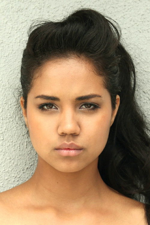 Nisalda Gonzalez as Rosie