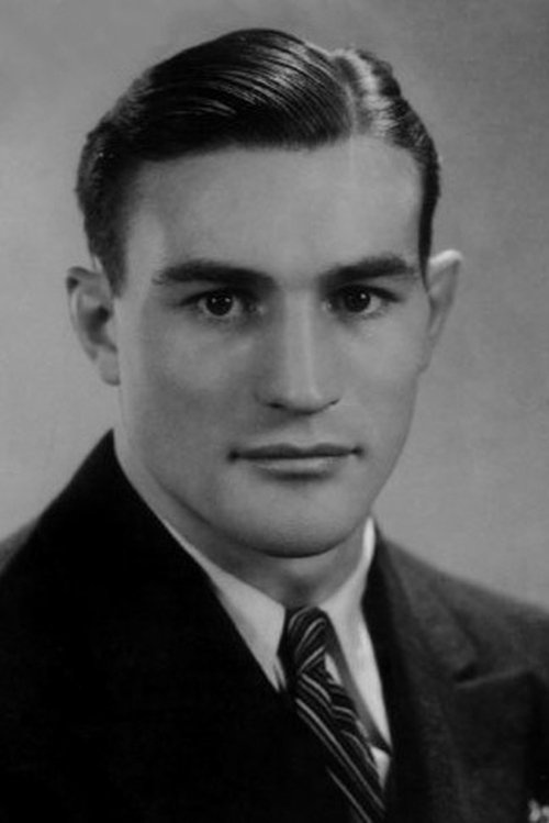 Freddie Steele as Lucky, Manager of Rio's