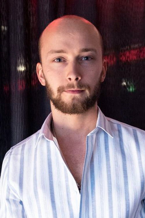 Emil Hallberg as Tale Taalasmaa