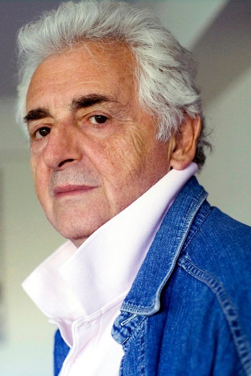 Harry Benson as Self - Photojournalist