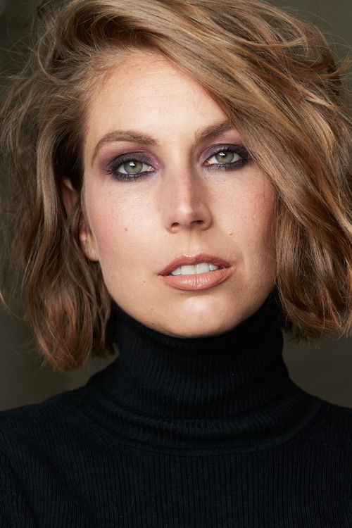 Nuria Alloza as Cléo