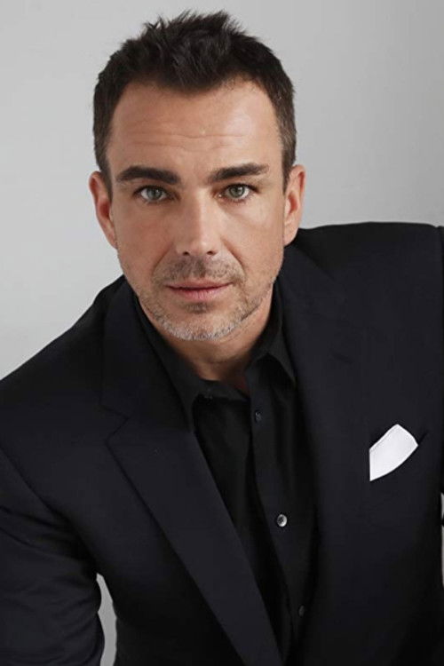 Ray Bouderau as Garo