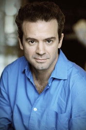 Cyril de la Morandière as Stéphane Duvic