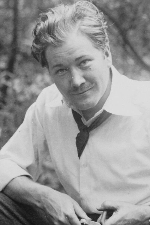 John Charles Thomas as Gil De Berault