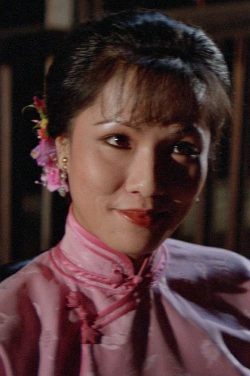 Leung Suet-Mei as Cheung's Wife