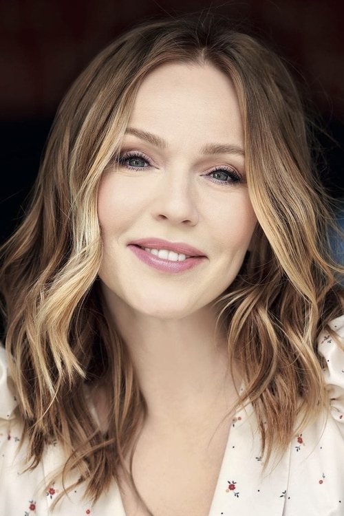 Albina Dzhanabaeva as First Wife