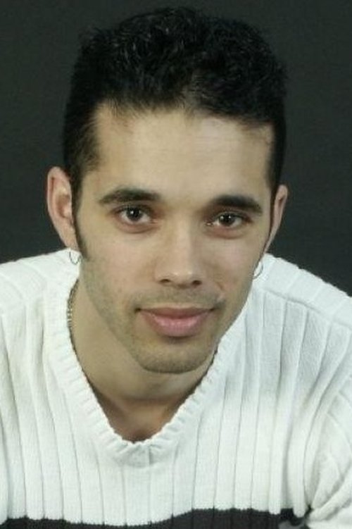 Santo Lombardo as Fernando (voice)