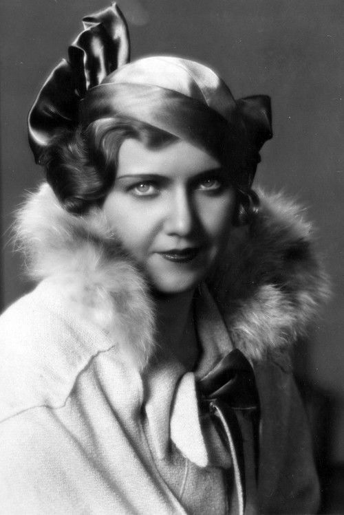 Mary Hannikainen as Anni