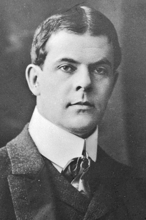 Josef Fischer as Alexander Douglas