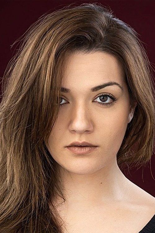 Lena Spirou as Singer Protest