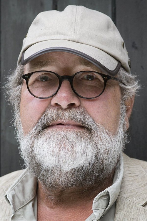 Ib Tardini as Victor