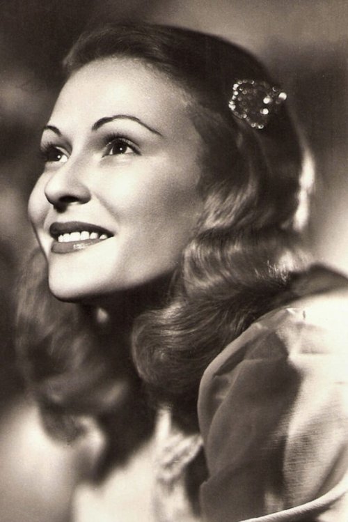 Vivi Gioi as Anna Mendes / Marta