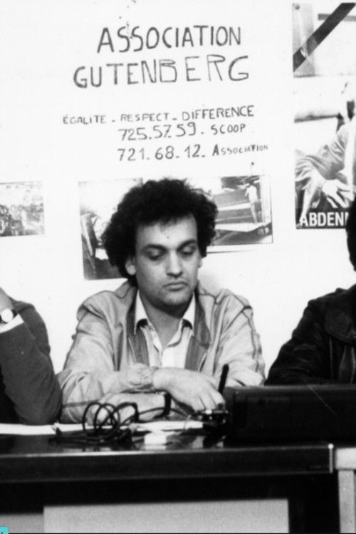 Mogniss Abdallah as Interviewer