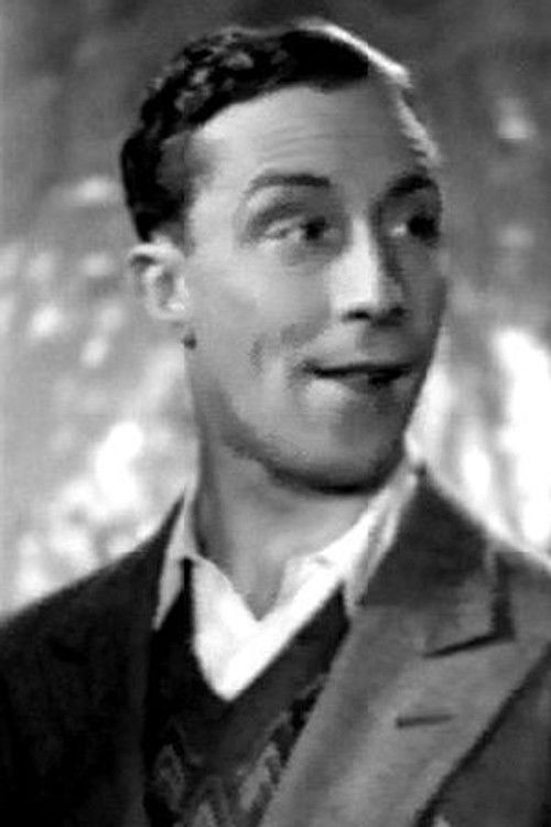 Clifford Mollison as Sails