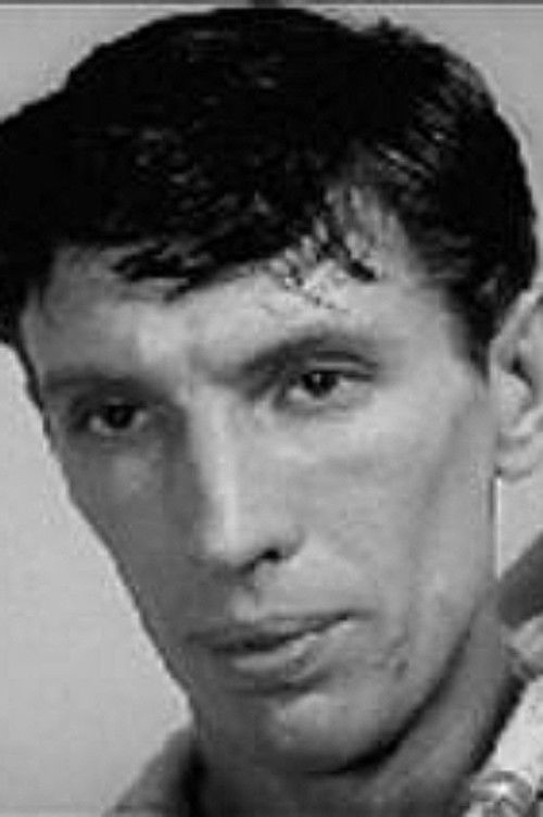 Eduard Abert as Артур