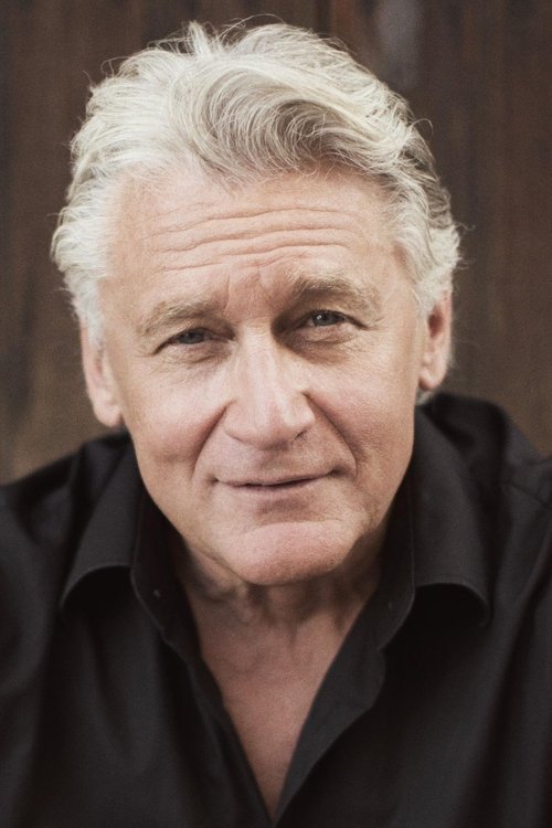 Rainhard Fendrich as Larry Stein