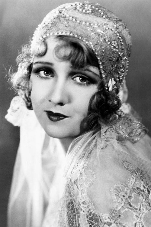Anita Page as Queenie Mahoney