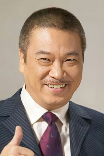 Ng Man-Tat as Boss Wong
