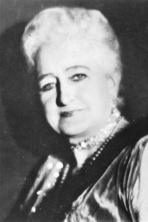 Kate Lester as Mrs. de Puyster