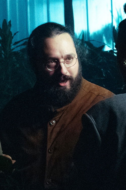 Leo Canali as Soldato Ubriaco