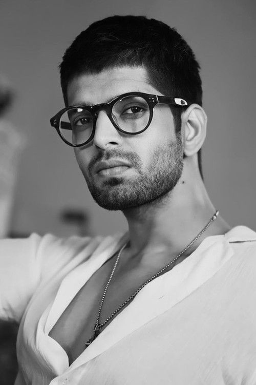 Hitesh Bharadwaj as Malhaar