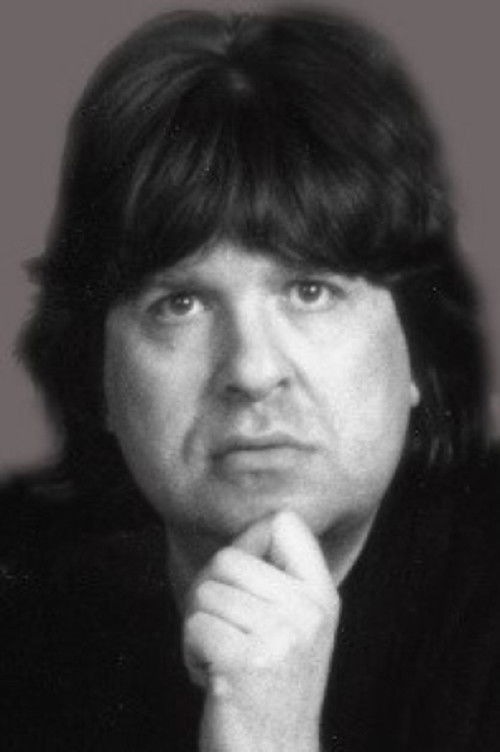 Al Festa as The Balladeer's Keyboardist (uncredited)