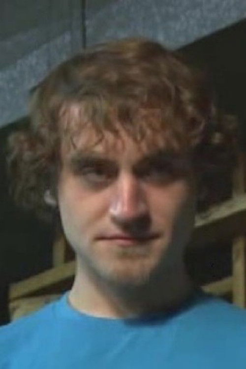 Ross Bailey as Eddie